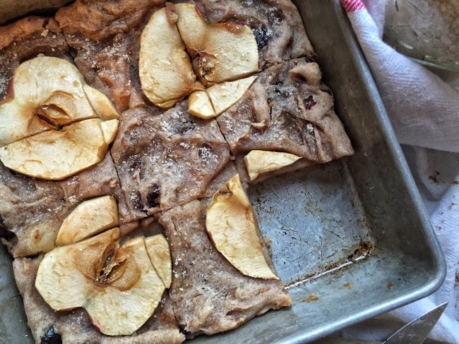 These delicious apple cranberry blondies are not only easy to make but are gluten free!