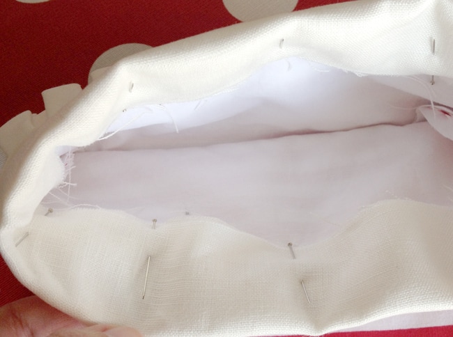 Simple & detailed DIY Christmas Stockings tutorial. 
