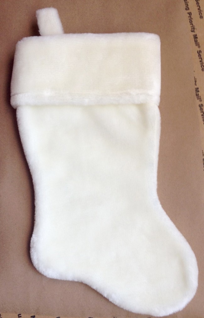 Simple & detailed DIY Christmas Stockings tutorial.