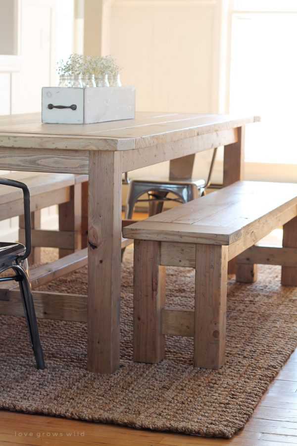 DIY Farmhouse Bench by Love Grows Wild, 20 DIY Farmhouse Projects 