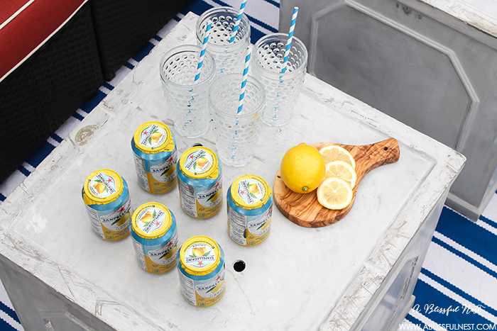 If you've got a small patio then you are not alone. BUT you do not have to sacrifice that designer look because of space issues. We are showing you simple tips to get that designer look with these small patio solutions. Via A Blissful Nest https://ablisfulnest.com #patiodecor #backyarddecor #homedecor #interiordesign #designtips