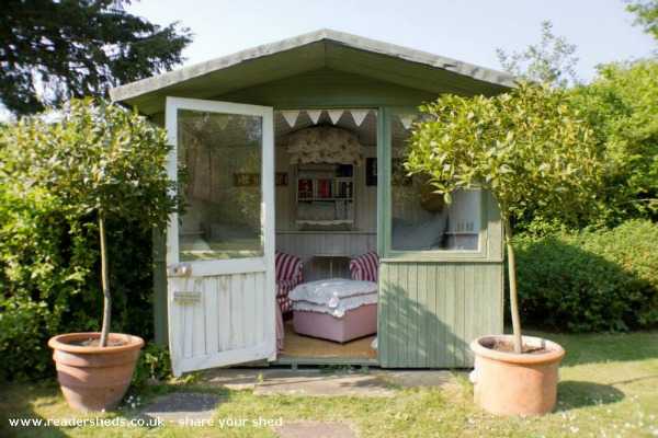 Little Dune Shed via Reader Sheds, The Best She Sheds 