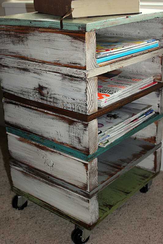 Rolling Pallet Storage, 20 Amazing Pallet Projects via A Blissful Nest