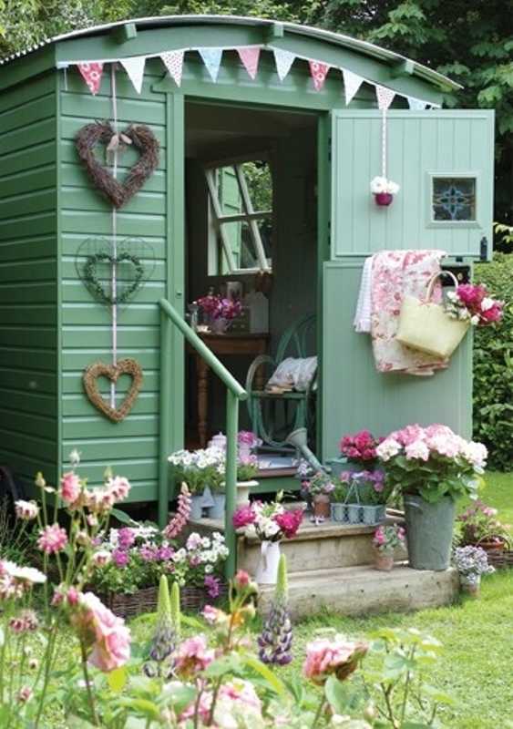 The Green Shed via Jenny, The Best She Sheds 