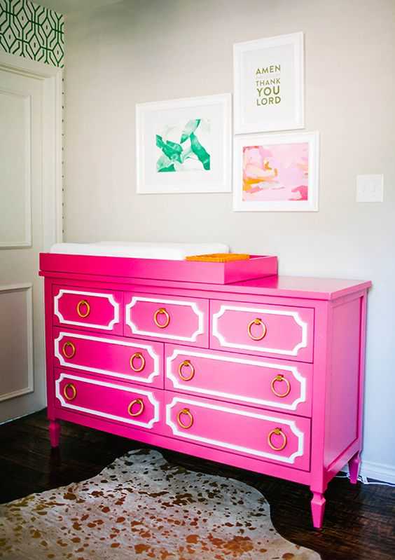 Do you love hot pink but don’t know how to add it into your home decor? We’ve got design tips just for you on hot to use hot pink in your home and paint colors to choose from. Check out A Blissful Nest for more details. https://ablisfulnest.com/ #designtips #interiordesign #pinkroom #paintcolor 