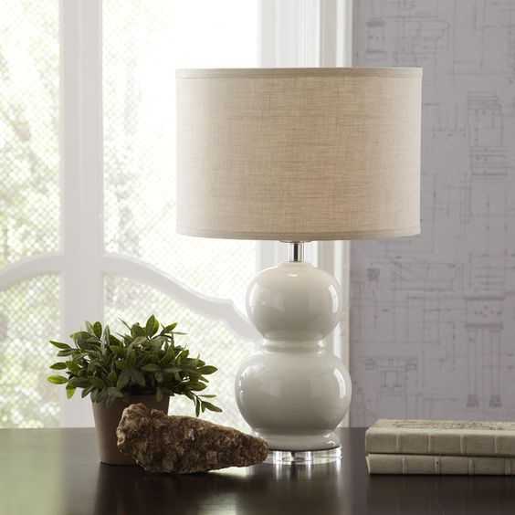 If you are looking for a table lamp then we’ve got you covered! We’ve got 15 of THE BEST table lamps from industrial to farmhouse to modern style. Which one will you choose?? Shop them on A Blissful Nest. https://ablisfulnest.com #homedecor #designtips #interiordesign #tablelamps #homeaccessories #lighting