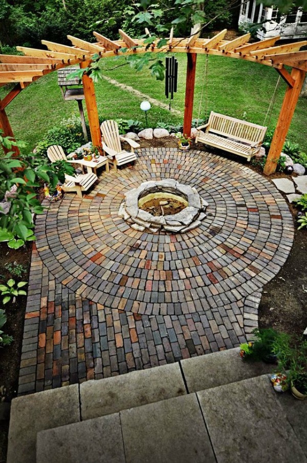 Brooklyn Limestone, 20 Best Patio Spaces via A Blissful Nest