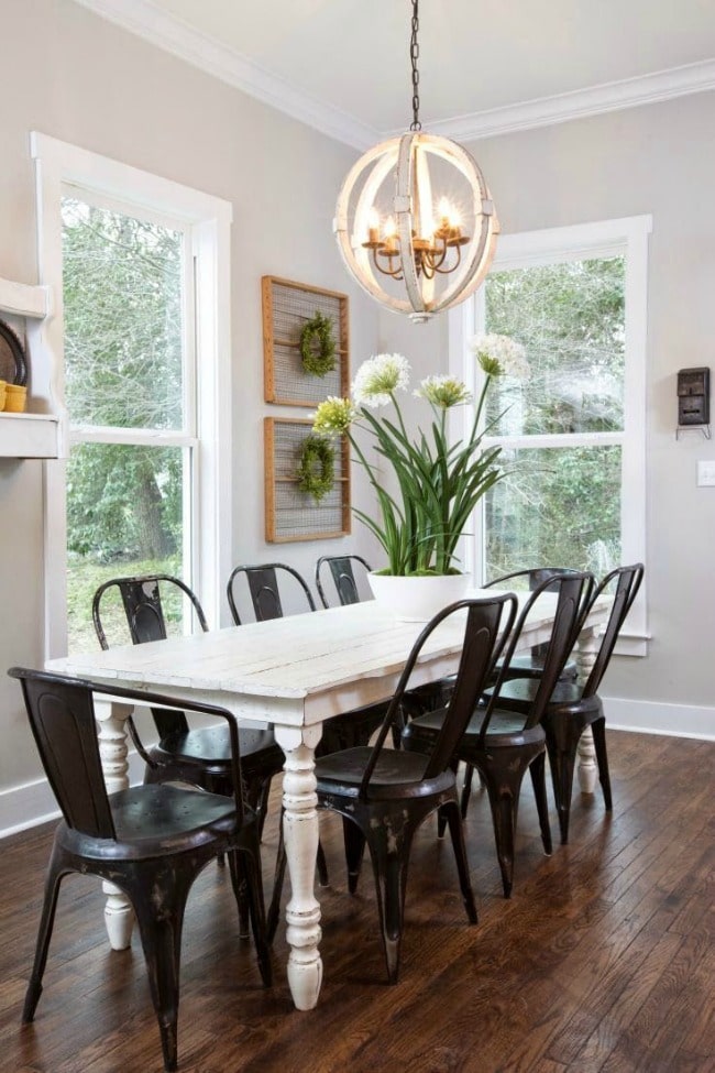 Mixing metals done right in this dining room! Designing on the Side, 20 Best Fixer Upper Rooms 