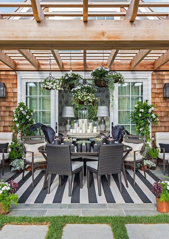 Hamptons, 20 Best Patio Spaces via A Blissful Nest