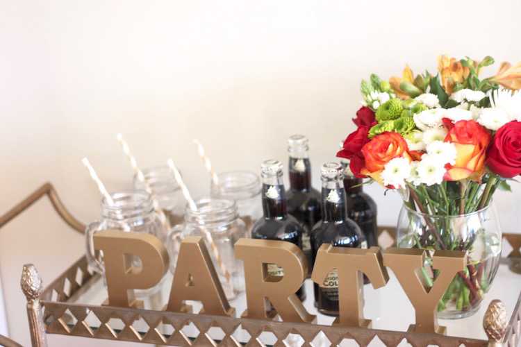 This festive fall bar cart is perfect for any entertaining occasion or even a quiet evening at home. Be prepared for anyone who may stop by, too! Seen on https://ablisfulnest.com/ #fall #entertaining #barcart