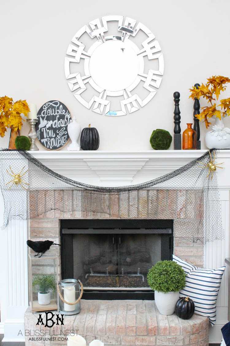 Get 20 tips on how to decorate for Halloween from some of the top home bloggers! These tips are amazing! https://ablisfulnest.com/ #halloweendecor #halloweendecorating