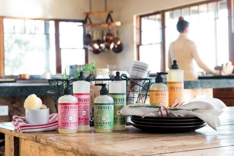 An amazing way to keep stocked with these environmentally friendly and favorite cleaning supply brands! See more on https://ablisfulnest.com/ #ad #cleaningideas #homeorganization
