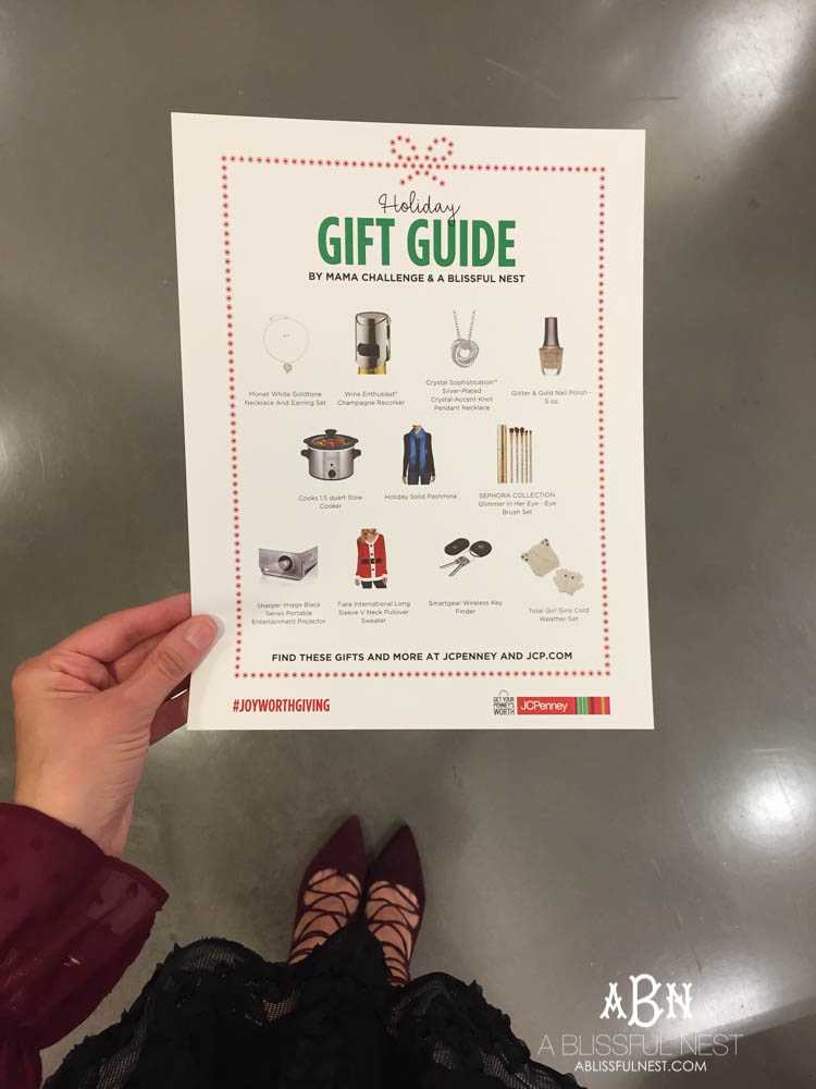 JCPenney has the most meaningful and affordable gifts this year for Christmas. Grab my ideas on the must-have items to pick up from your local store! See more on https://ablisfulnest.com/ #ad #JoyWorthGiving 
