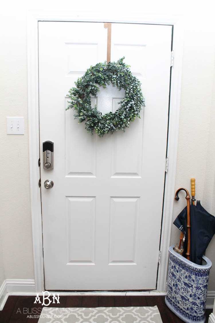 Get your home ready for the holidays with a simple and easy update. I ADORE Schlage hardware and its stylish look and secure features! See more on https://ablisfulnest.com/ 