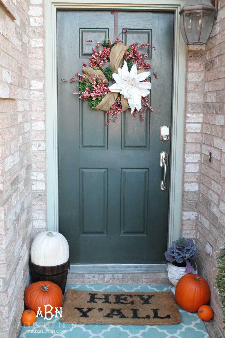 Get your home ready for the holidays with a simple and easy update. I ADORE Schlage hardware and its stylish look and secure features! See more on https://ablisfulnest.com/ 