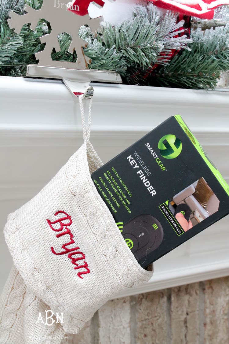 JCPenney has the most meaningful and affordable gifts this year for Christmas. Grab my ideas on the must-have items to pick up from your local store! See more on https://ablisfulnest.com/ #ad #JoyWorthGiving 