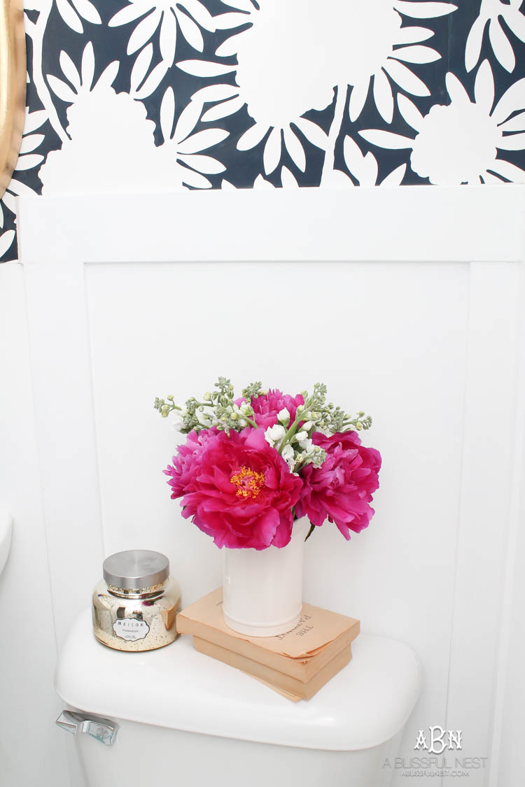 This is such a huge transformation on this bathroom with not many updates. Checkout how with a few simple changes you can get a wow factor bathroom remodel. See more on https://ablisfulnest.com/ #bathroomremodel #bathroommakeover #ad #deltafaucet
