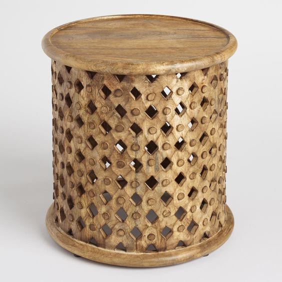 Looking for affordable side tables for your living room? From farmhouse style to a more modern look, there is something for everyone here! See more on https://ablisfulnest.com/ #livingroomdecor #farmhousedecor