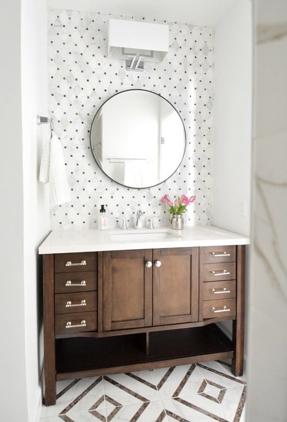 These bathroom design ideas are just gorgeous and inspiring! Making sure to bookmark these for later! See more on https://ablisfulnest.com/ #bathroom #bathroomideas #bathroomdecor