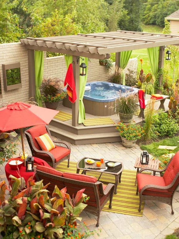 These are 20 Gorgeous Backyard ideas to inspire you to get yours ready for the season! See more on https://ablisfulnest.com/ #backyard #patio #designtips