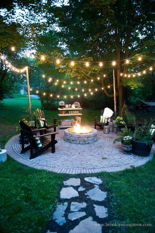 These are 20 Gorgeous Backyard ideas to inspire you to get yours ready for the season! See more on https://ablisfulnest.com/ #backyard #patio #designtips