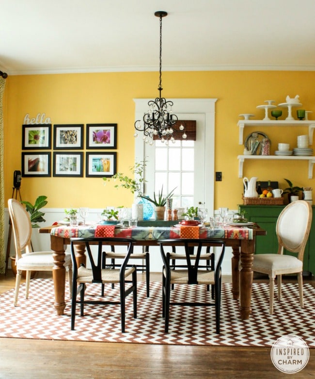 Gorgeous dining room ideas with color for a designer look and unique design ideas! see more on https://ablisfulnest.com/ 