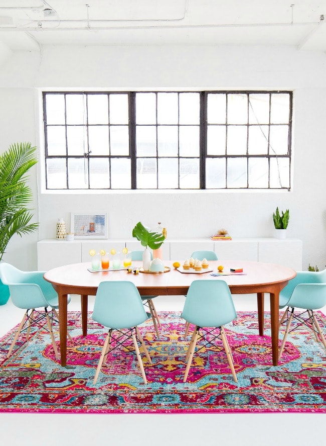 Gorgeous dining room ideas with color for a designer look and unique design ideas! see more on https://ablisfulnest.com/