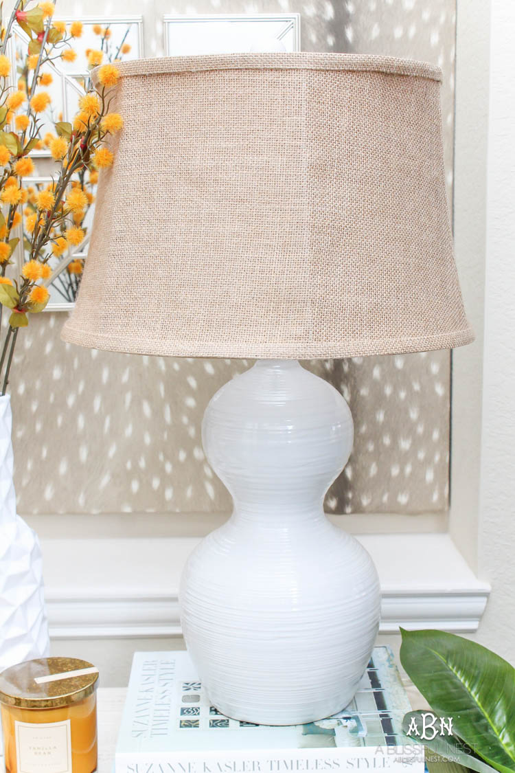 Full of rich jewel tones for fall, come visit my fall home tour! See more on https://ablisfulnest.com/ #ABlissfulNest #falldecor #falldecorideas #fall