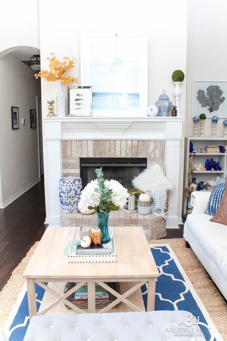Full of rich jewel tones for fall, come visit my fall home tour! See more on https://ablisfulnest.com/ #ABlissfulNest #falldecor #falldecorideas #fall