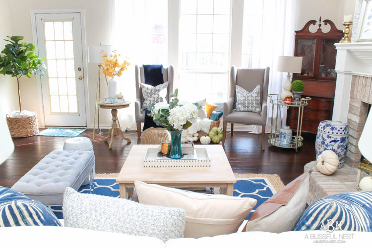 Full of rich jewel tones for fall, come visit my fall home tour! See more on https://ablisfulnest.com/ #ABlissfulNest #falldecor #falldecorideas #fall