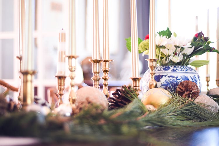 How to style your holiday table and mantel with vintage inspired holiday décor pieces, for more visit https://ablisfulnest.com #holidaydecor #holidaytablescape #holidaymantel