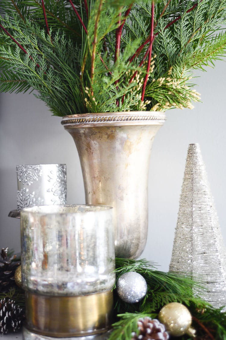How to style your holiday table and mantel with vintage inspired holiday décor pieces, for more visit https://ablisfulnest.com #holidaydecor #holidaytablescape #holidaymantel