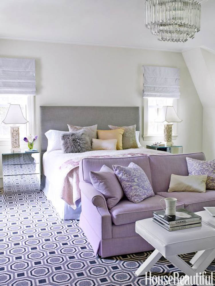 Love this guide on how to use Pantone's color of the year - Ultra Violet! #pantonecoloroftheyear #ultraviolet #colorguide #designtips #homedecorideas