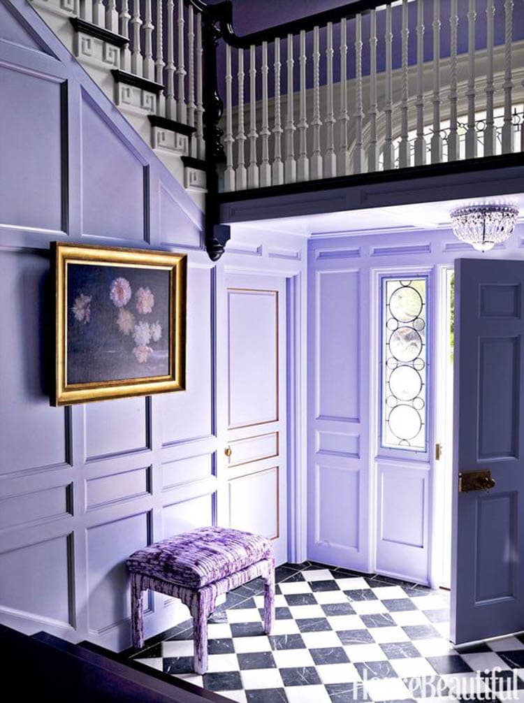 Love this guide on how to use Pantone's color of the year - Ultra Violet! #pantonecoloroftheyear #ultraviolet #colorguide #designtips #homedecorideas