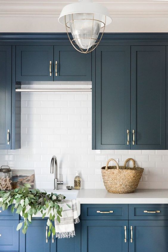 So excited to share my laundry room design plans using one of my favorite sources Floor & Decor! #ad #flooranddecor