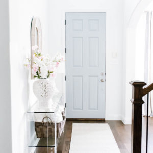 Summer Decor Ideas for The Entryway: