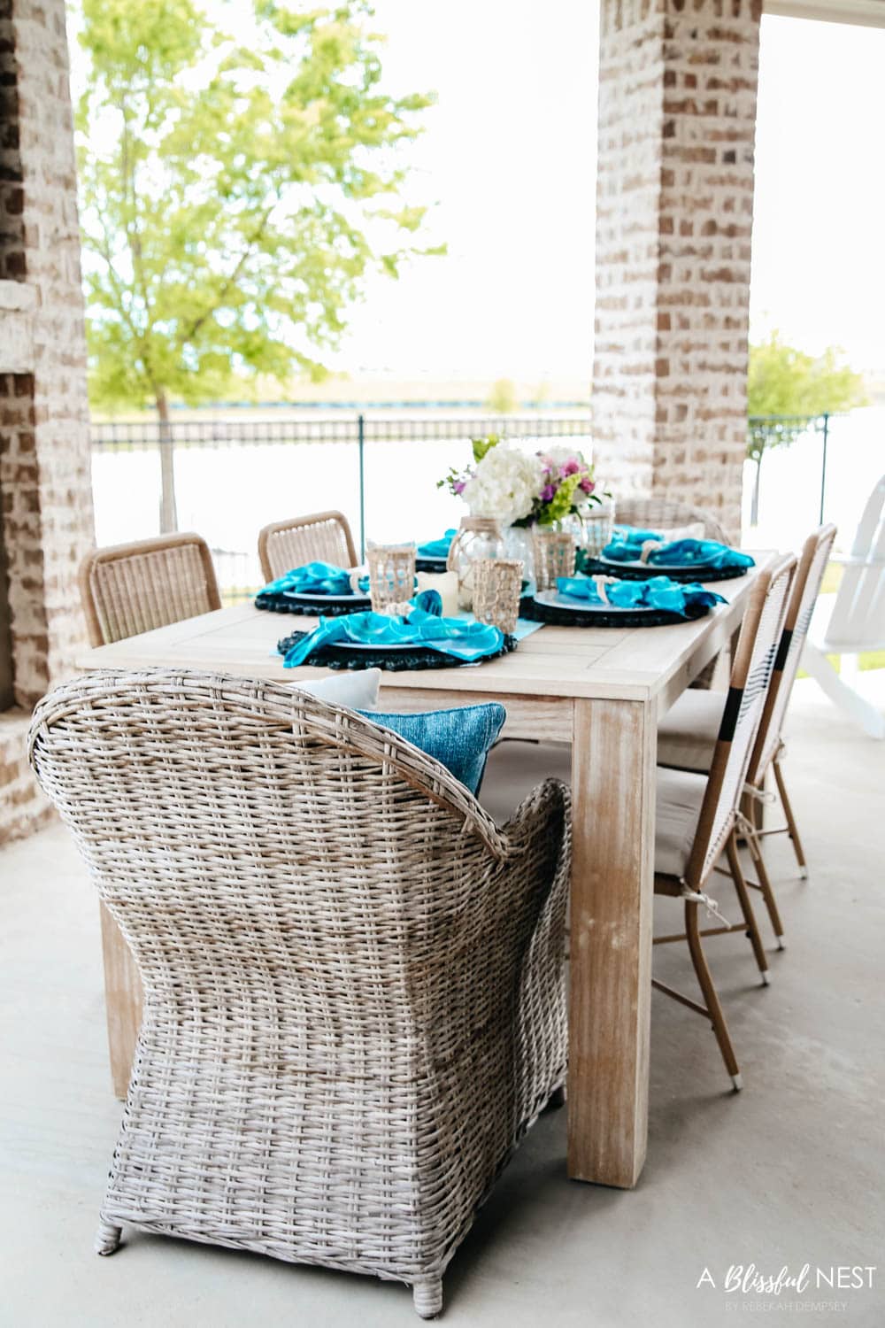 Bright pops of turquoise and coastal table decor. #ABlissfulNest #HobbyLobbyFinds #ad