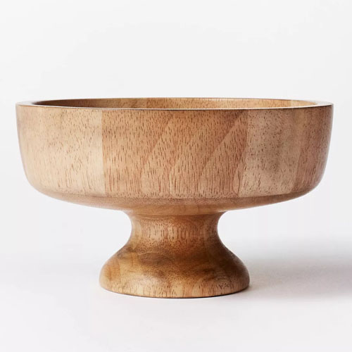 This wooden pedestal serving bowl is a fun, under  hostess gift idea for the holidays! #ABlissfulNest