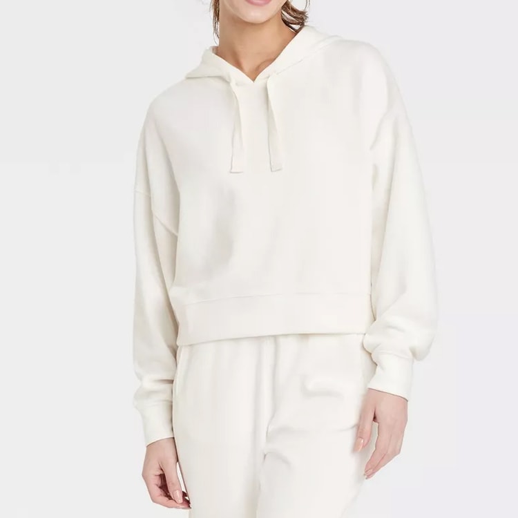 This ribbed hoodie is perfect for the end of winter and start of spring! #ABlissfulNest