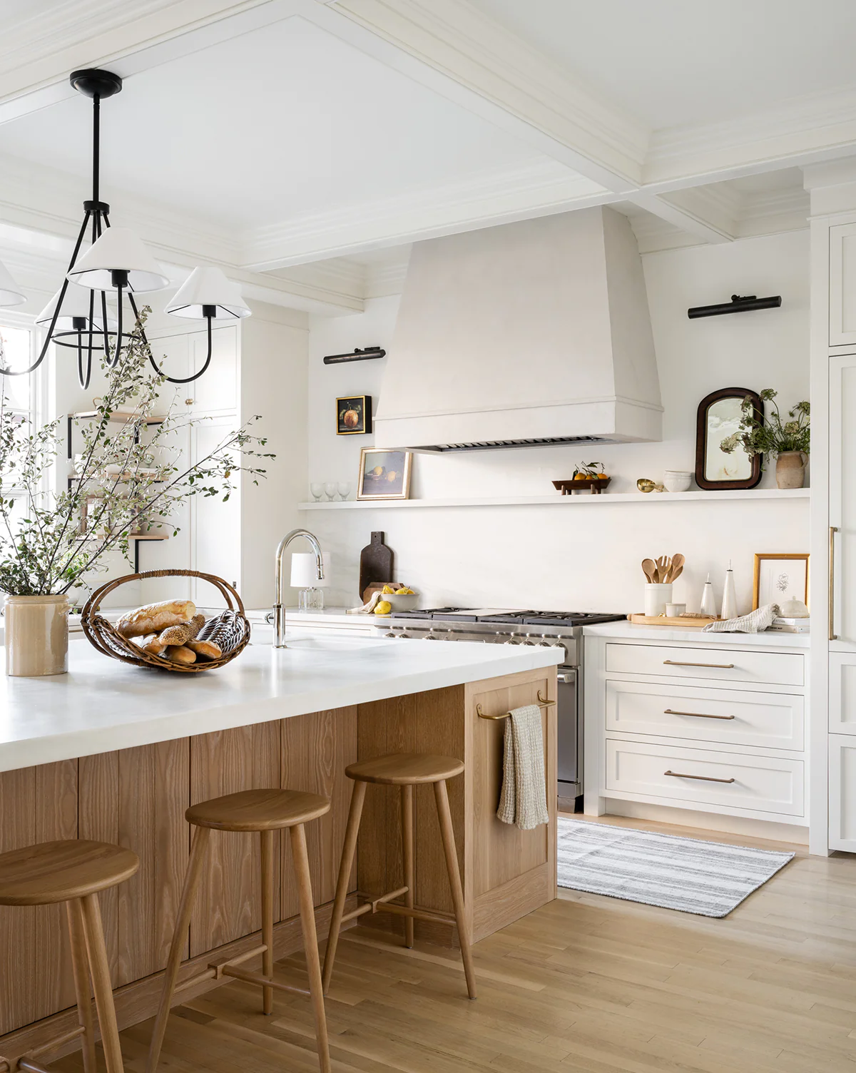 natural wood kitchen island, modern wood farmhouse barstools with no back, white quartz countertops