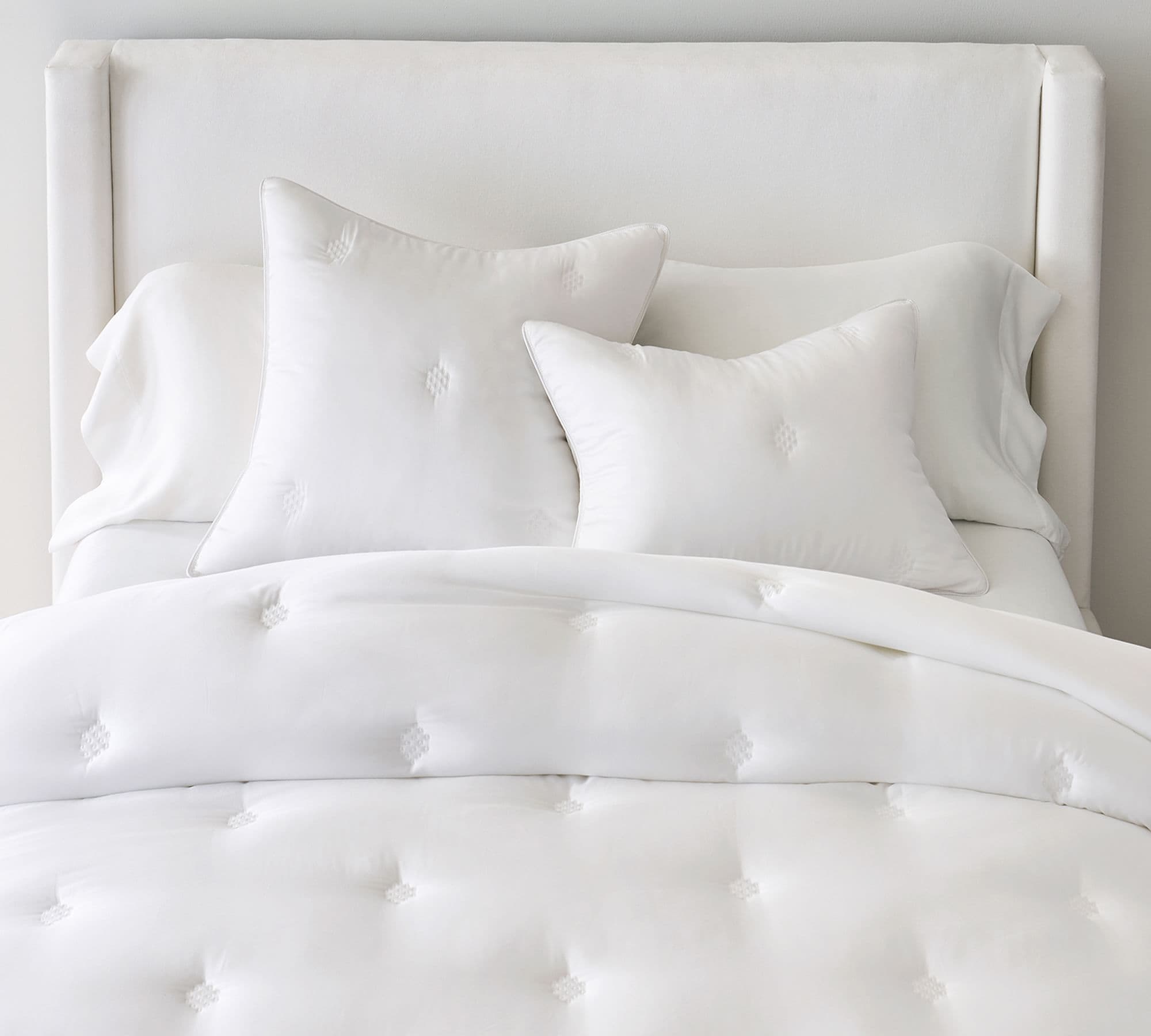 white comforter