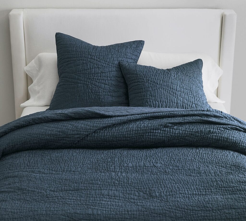 navy quilt and matching shams