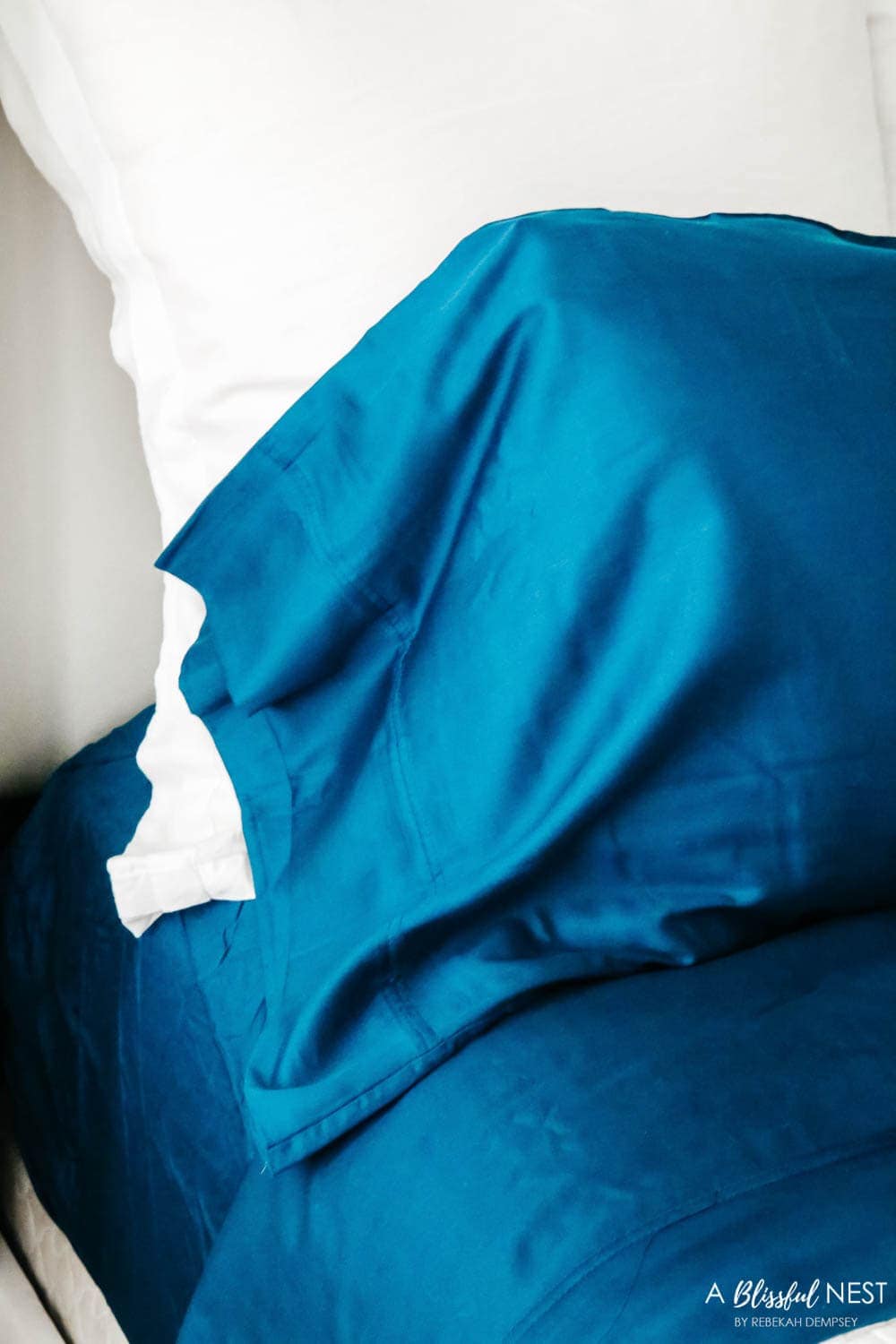 deep navy blue sheet set