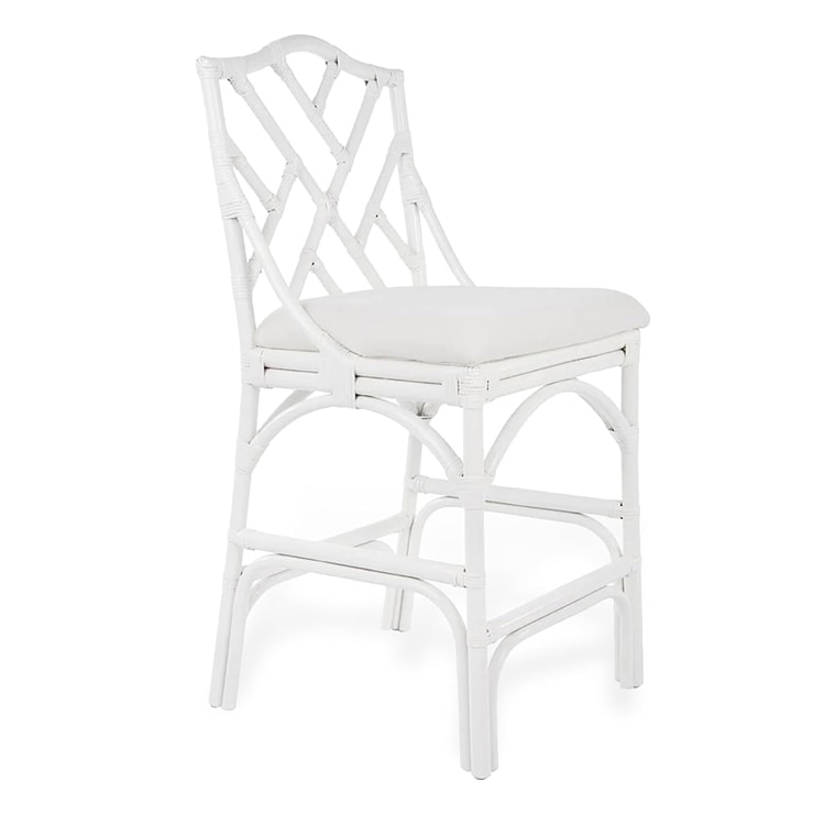 These white rattan counter stools are the perfect new home decor addition to brighten things up! #ABlissfulNest