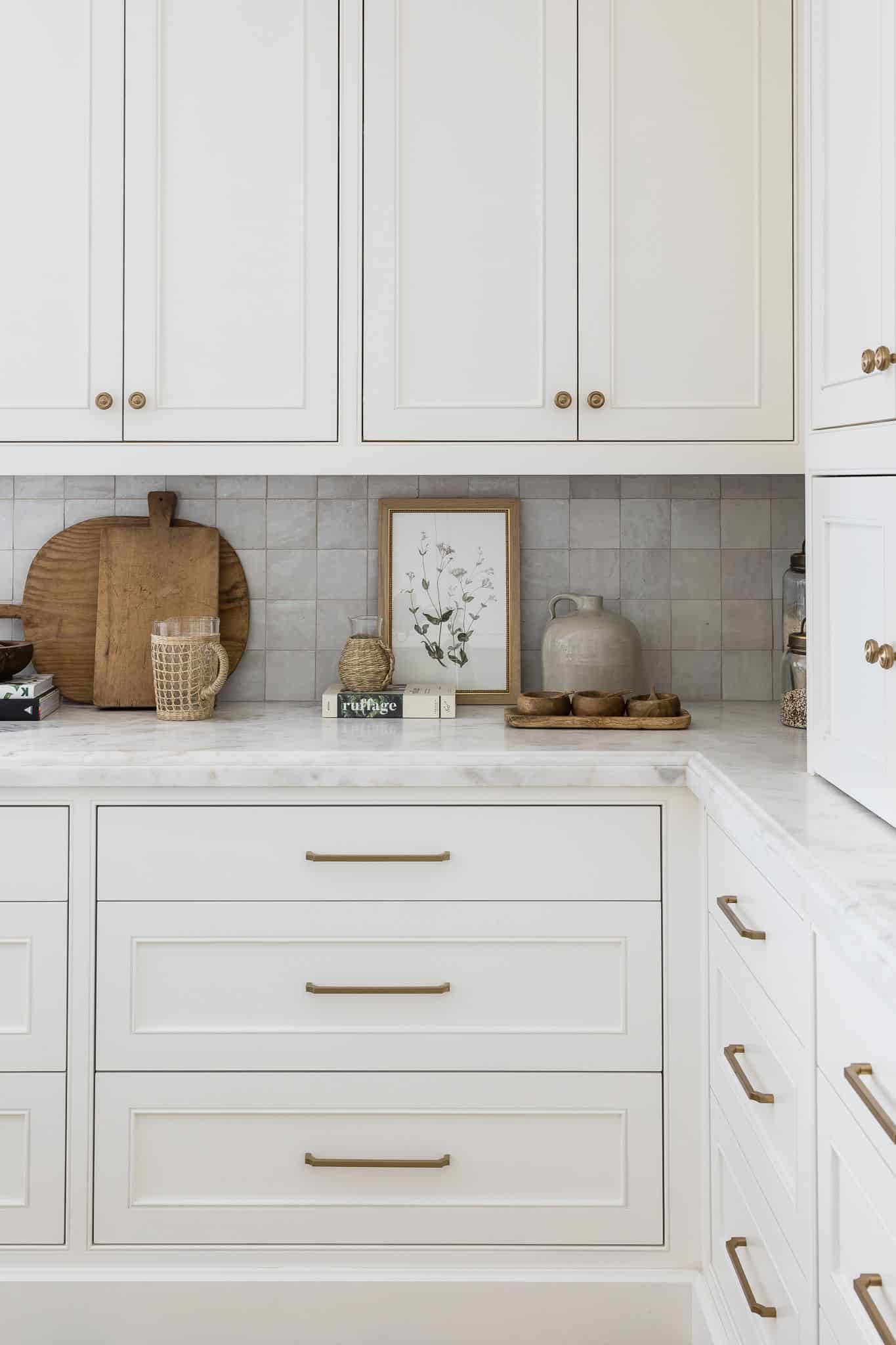 Choosing Kitchen Cabinet Colors