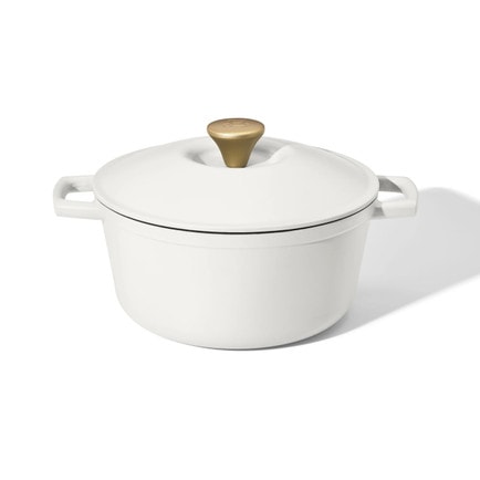 This Beautiful 5-qt dutch oven is a great under $50 gift idea for the foodie or chef! #ABlissfulNest