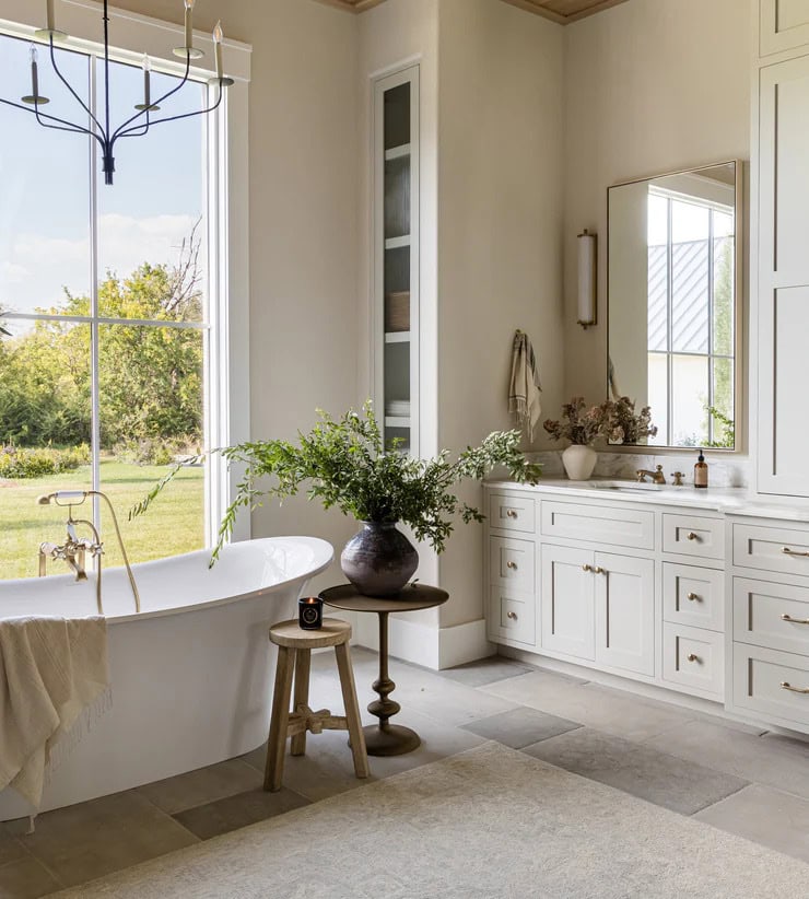 White and Beige Bathroom Ideas